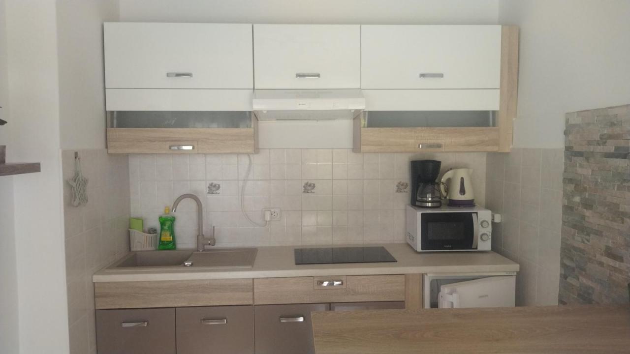 Apartment Tuja Jadrtovac Exterior foto